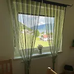 Luxescape- Seeblick- Ossiachersee- Aussicht- Natur- Radfahren- Ruhe * トレフェン