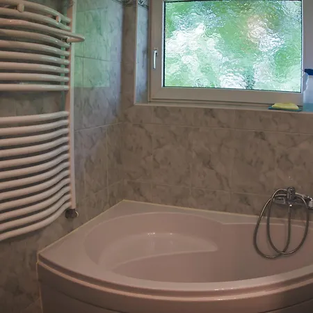 Luxescape- Seeblick- Ossiachersee- Aussicht- Natur- Radfahren- Ruhe *