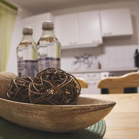 Luxescape- Seeblick- Ossiachersee- Aussicht- Natur- Radfahren- Ruhe * Treffen