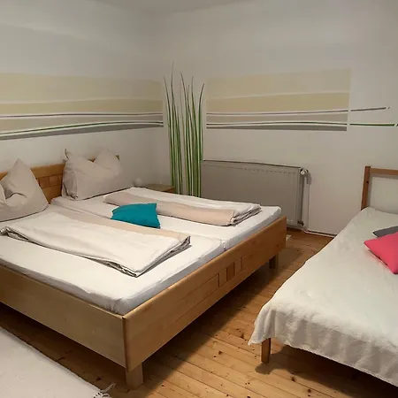 Luxescape- Seeblick- Ossiachersee- Aussicht- Natur- Radfahren- Ruhe * Treffen