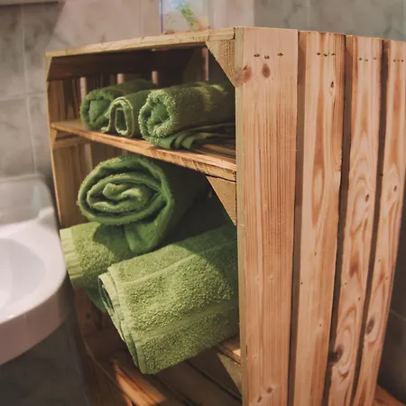 Luxescape- Seeblick- Ossiachersee- Aussicht- Natur- Radfahren- Ruhe Daire Treffen