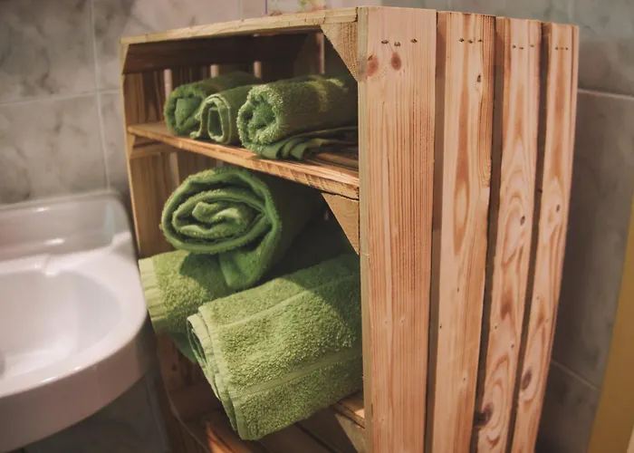 Luxescape- Seeblick- Ossiachersee- Aussicht- Natur- Radfahren- Ruhe Apartment Treffen